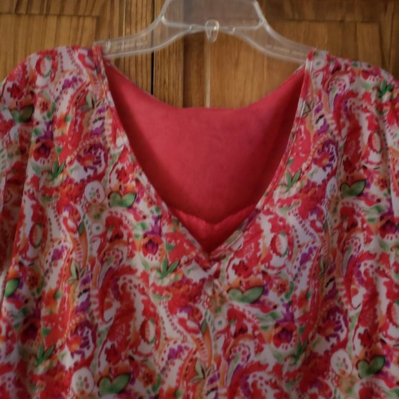 Cute red floral print cap sleeve lined  top sz M woman's - Picture 2 of 3